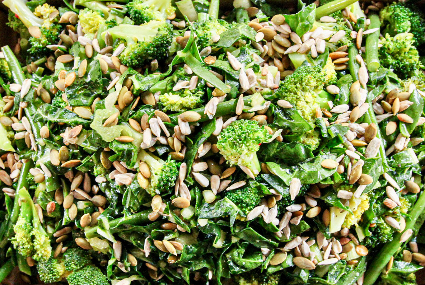 Seasonal Green Salad
